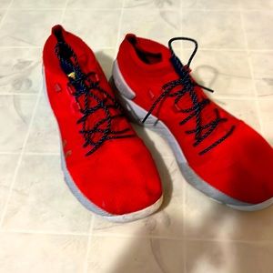 Under armour HOVR Size 11